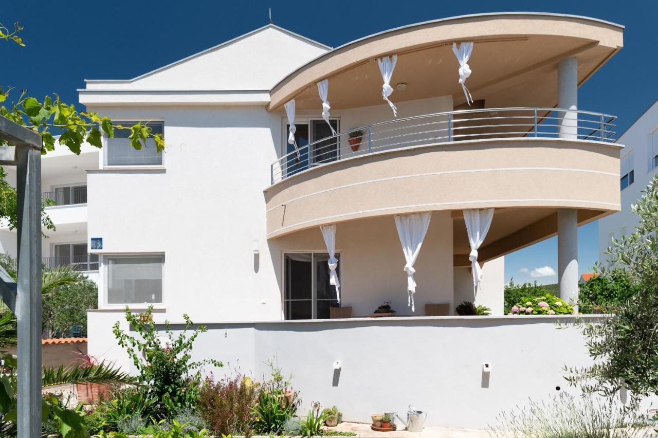 Apartments A&T Sukošan Екстериор снимка