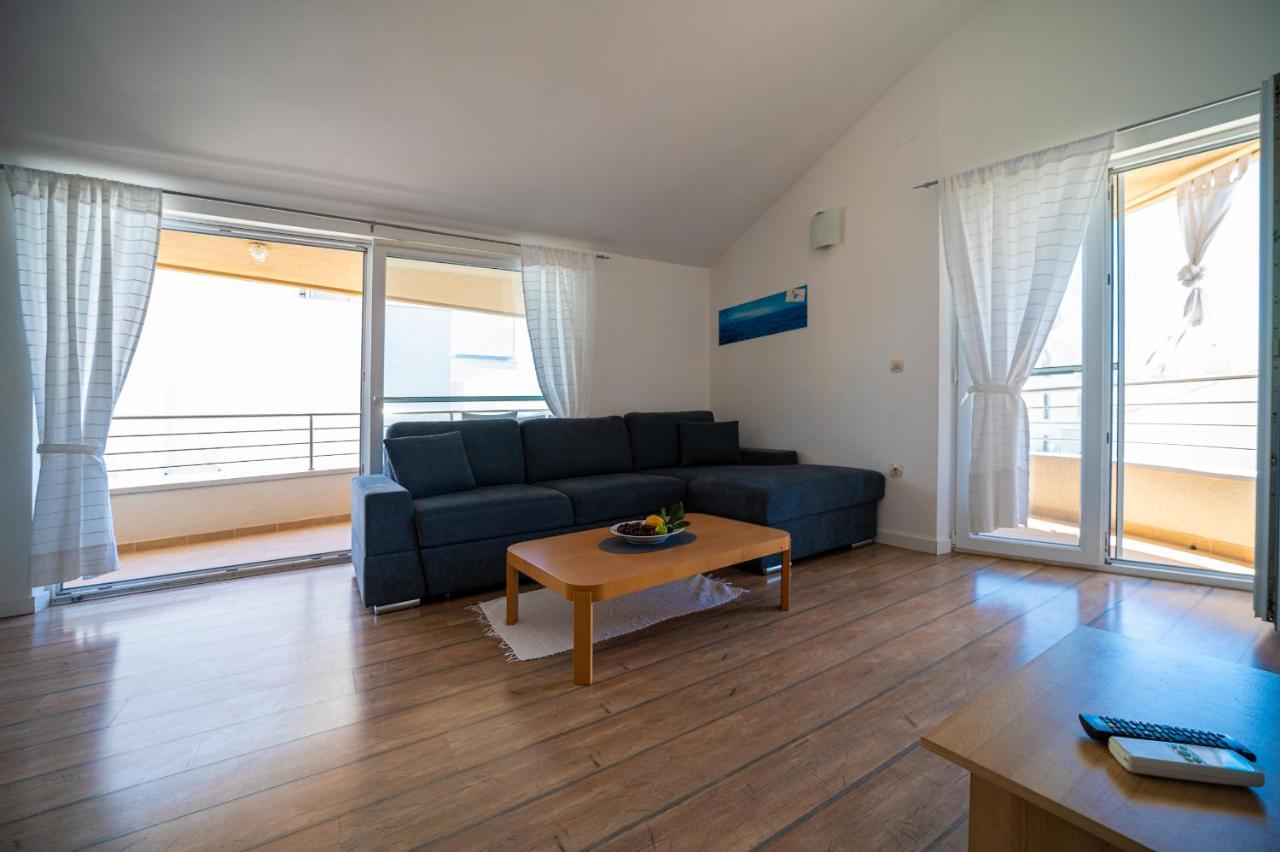 Apartments A&T Sukošan Екстериор снимка
