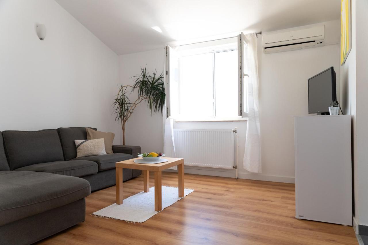Apartments A&T Sukošan Екстериор снимка