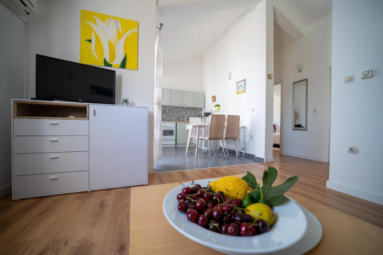 Apartments A&T Sukošan Екстериор снимка