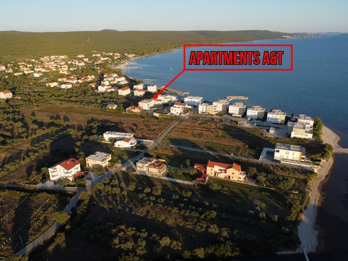 Apartments A&T Sukošan Екстериор снимка